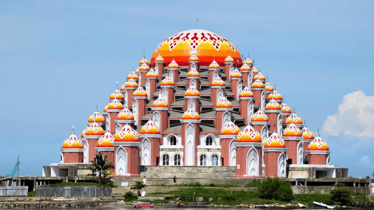 Menjelajahi Keindahan Sulawesi Selatan: Destinasi yang Wajib dikunjungi